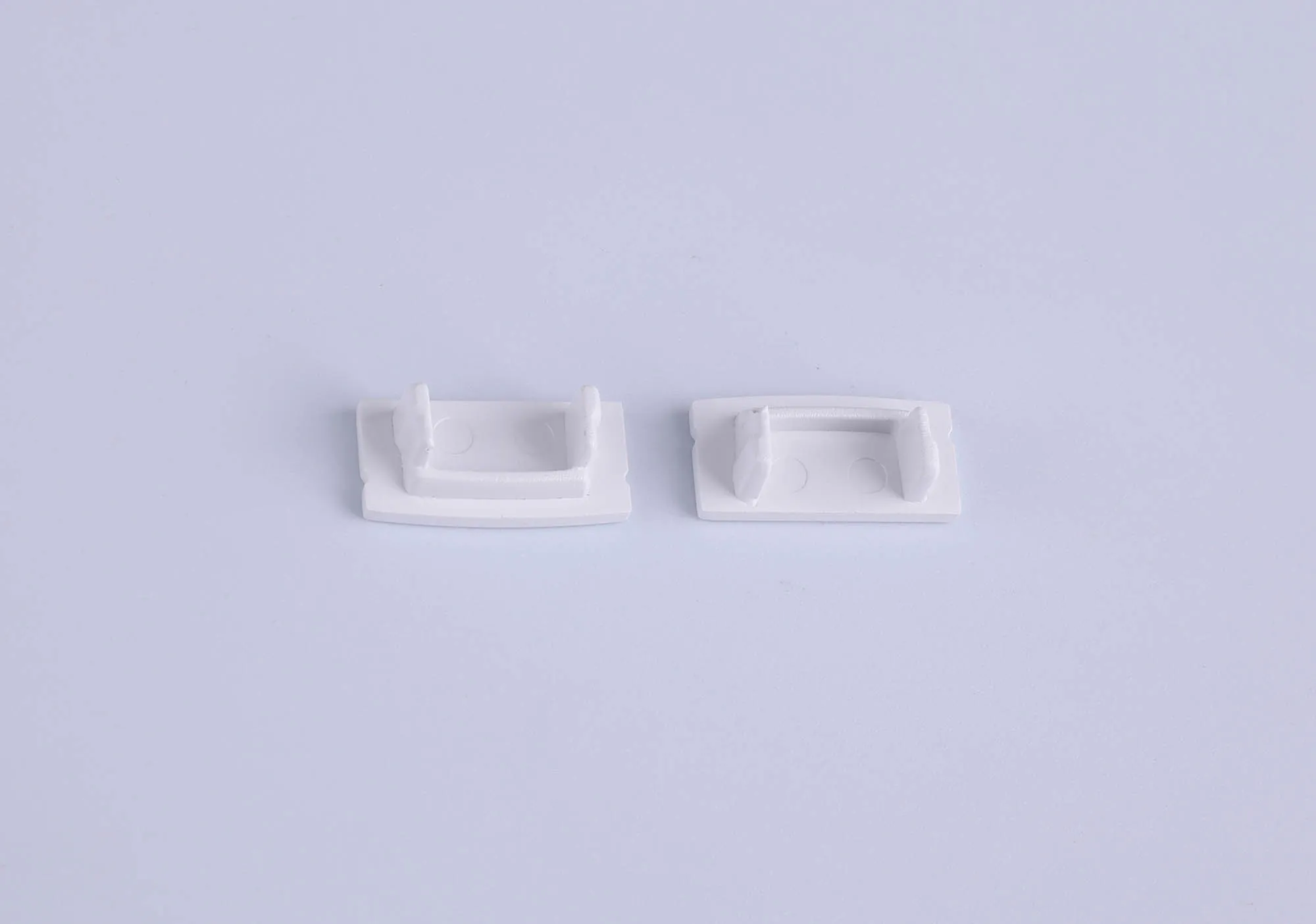 Tiras 17 x 8.5mm White Profile End Cap Without Hole (1pc) for M7381 M7387  Mantra Fusion Tiras LED Profile